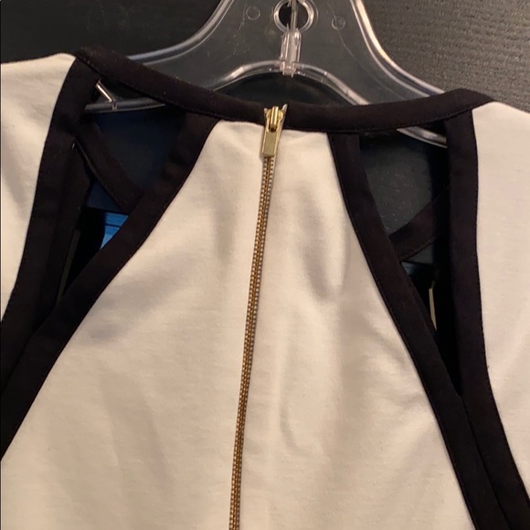 Dress - Picture 5 of 7